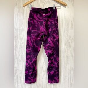 Lululemon Wunder Under Pink Tie Dye Cropped Leggings. Size 2 EUC
